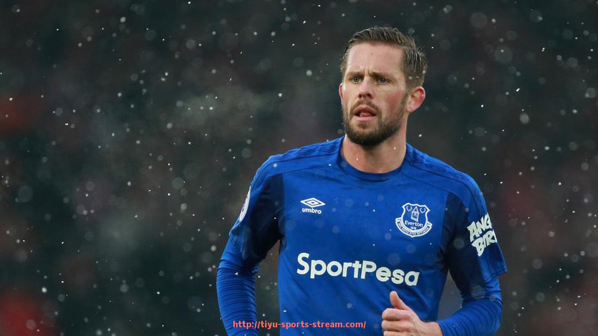 体育直播-法甲里昂新赛季战术部署与球员适应分析